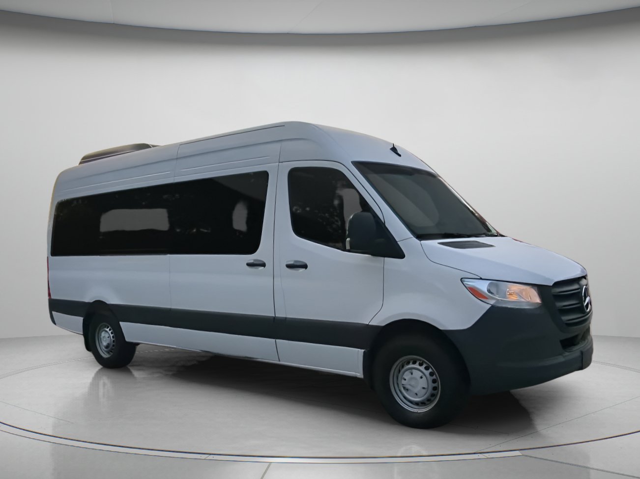 Used 2025 Mercedes-Benz Sprinter 2500 image 35