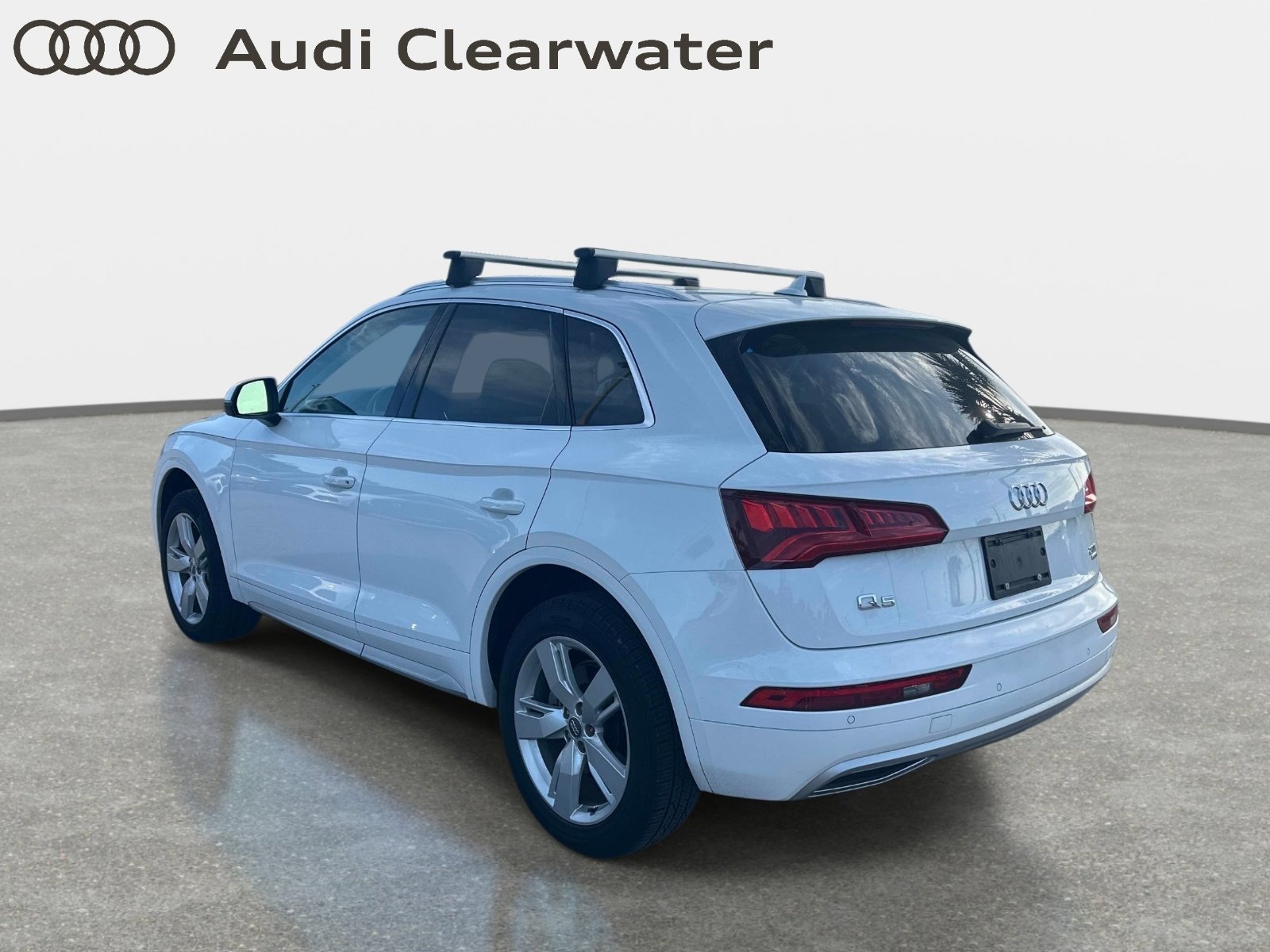 Used 2018 Audi Q5 2.0T Premium Plus w/ Premium Plus Package AWD/4WD image 2