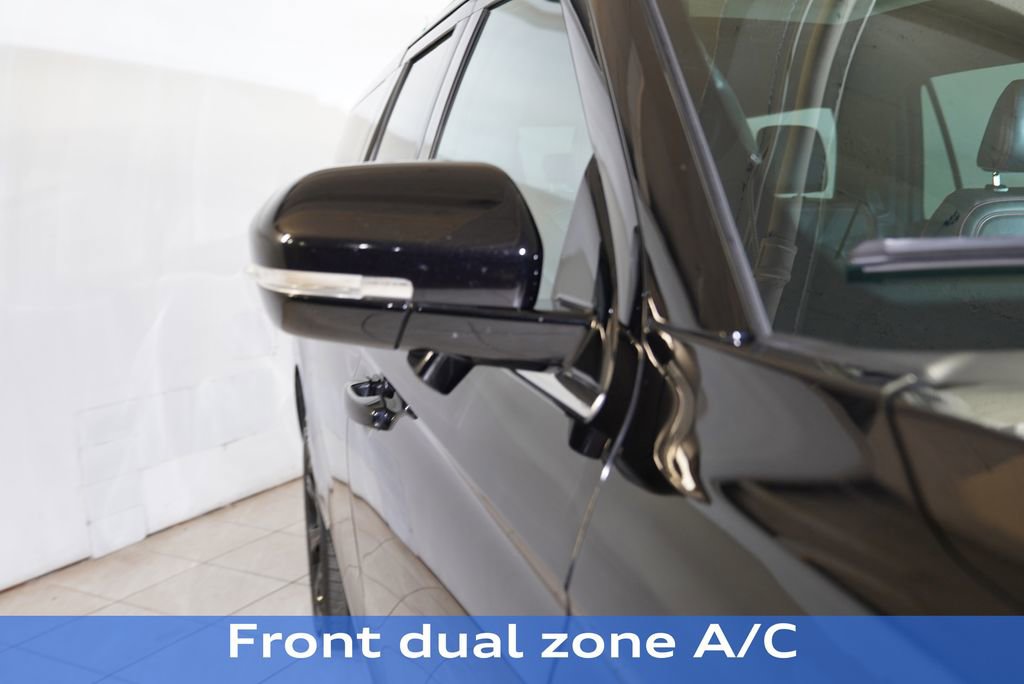 Used 2023 Ford Expedition Max Limited image 23