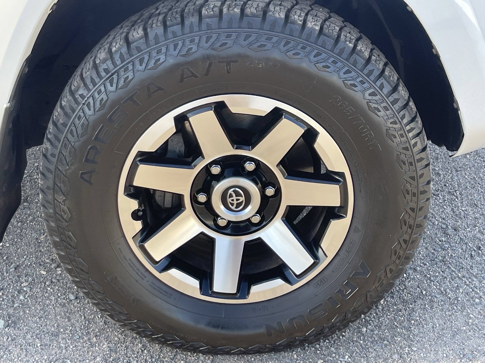 Used 2016 Toyota 4Runner SR5 RWD image 10