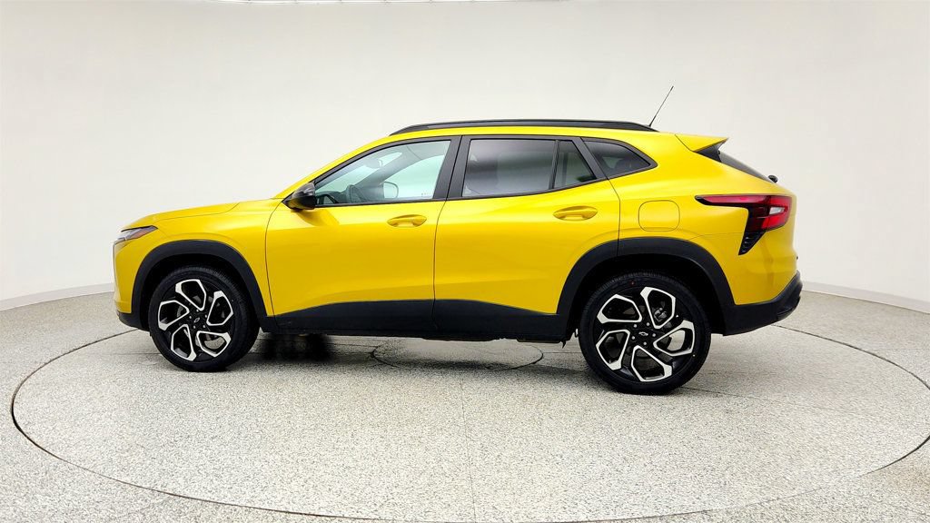 Used 2024 Chevrolet Trax RS w/ Driver Confidence Package FWD image 8