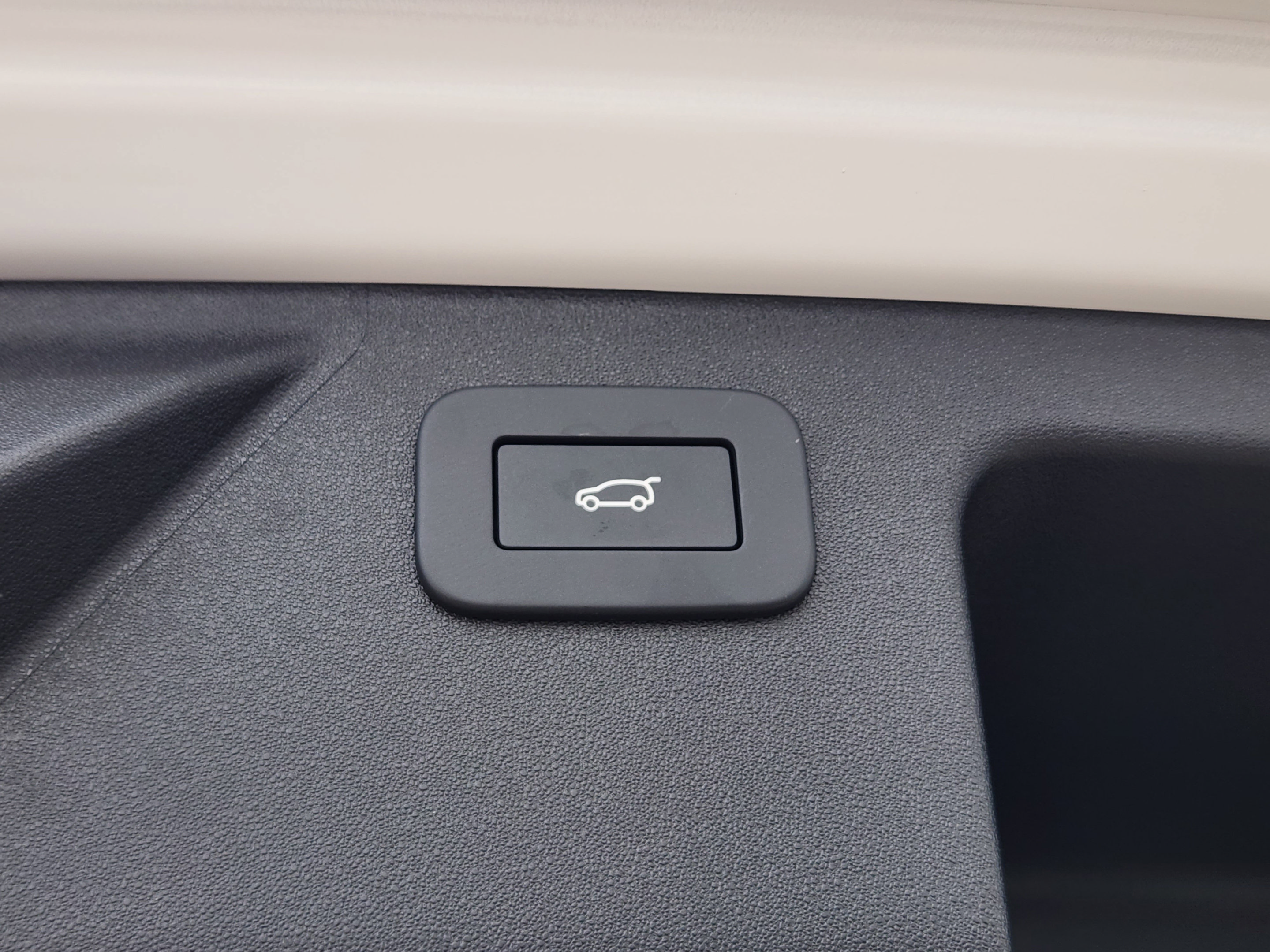 New 2025 Land Rover Discovery Sport Dynamic SE AWD/4WD image 26