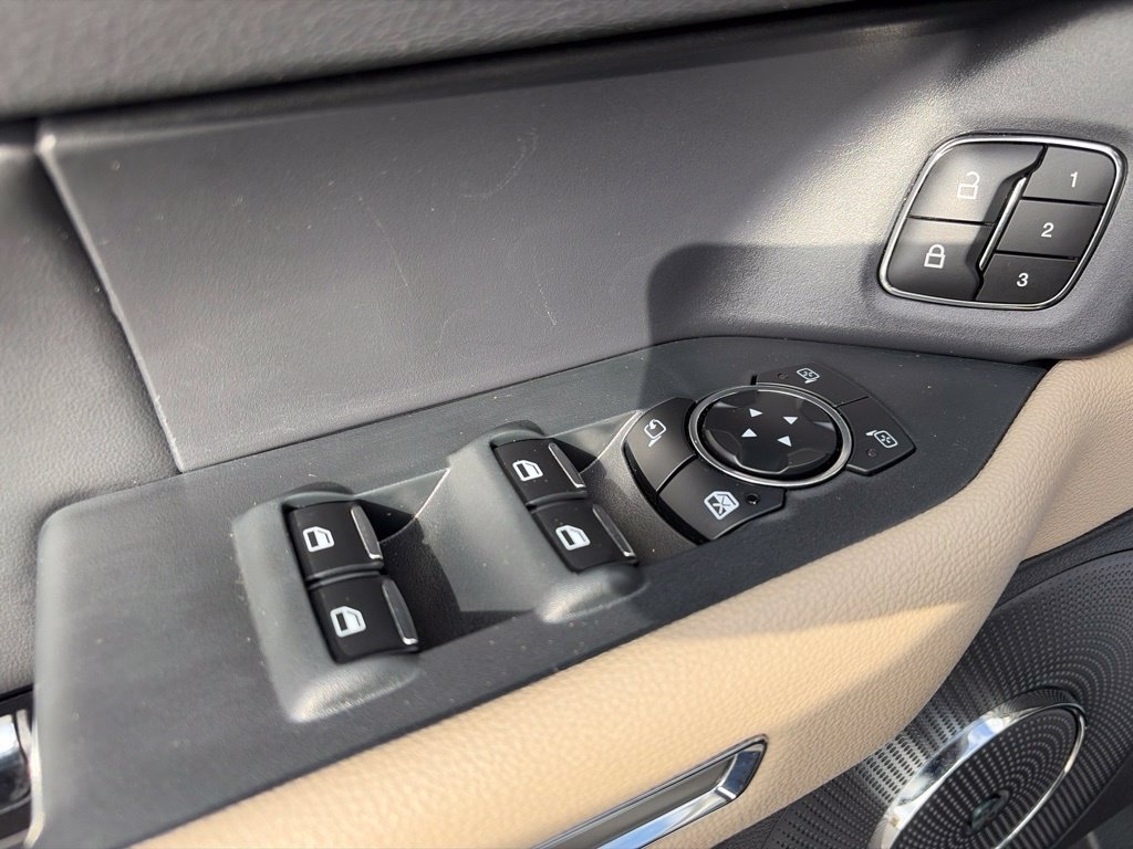 Used 2024 Ford Expedition Max Limited AWD/4WD image 13