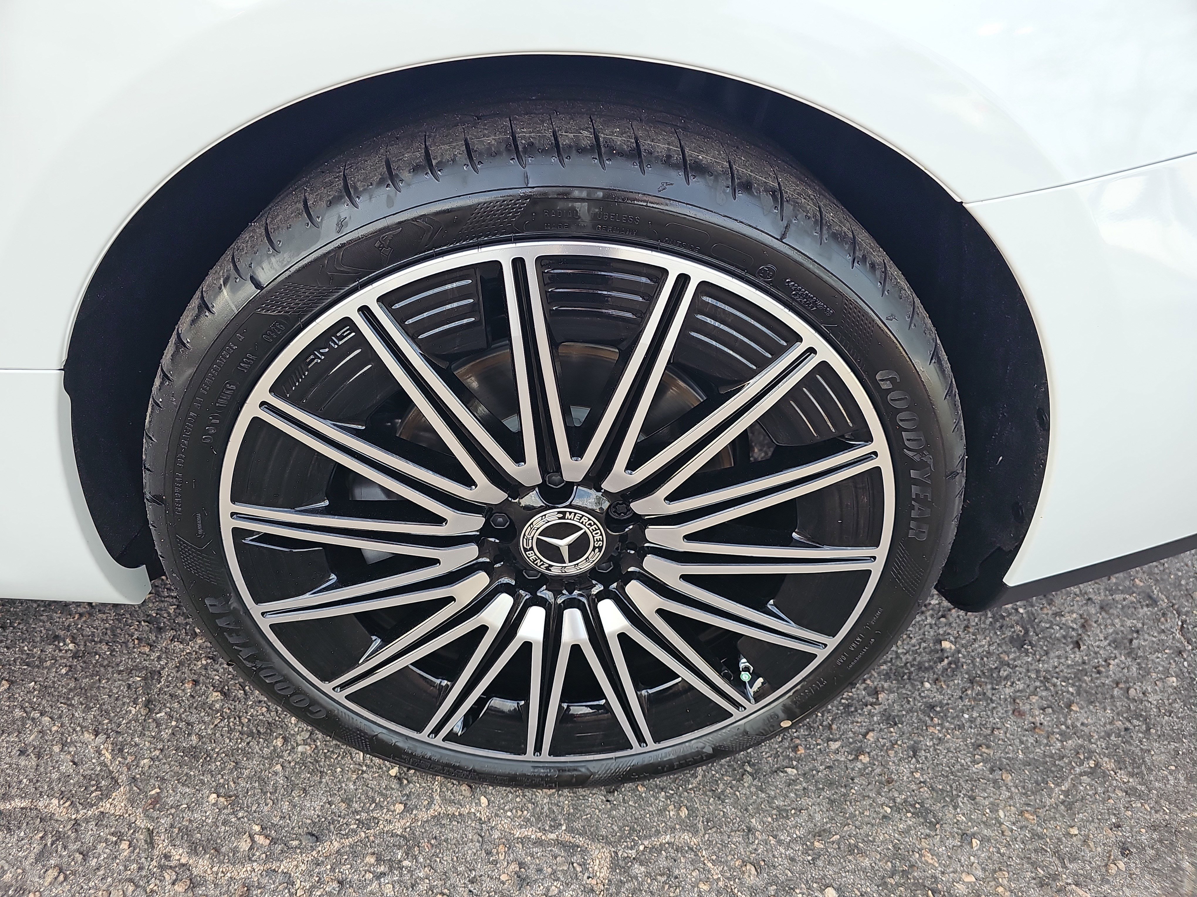 New 2026 Mercedes-Benz CLE 450 4MATIC Coupe image 35