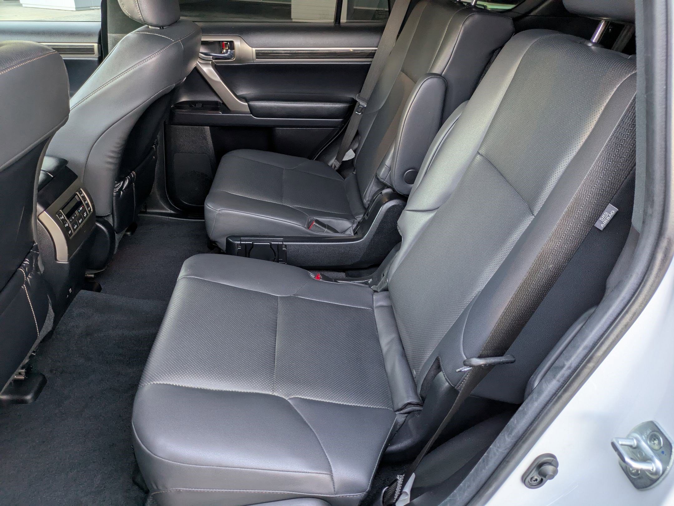 Used 2020 Lexus GX 460 Premium image 24