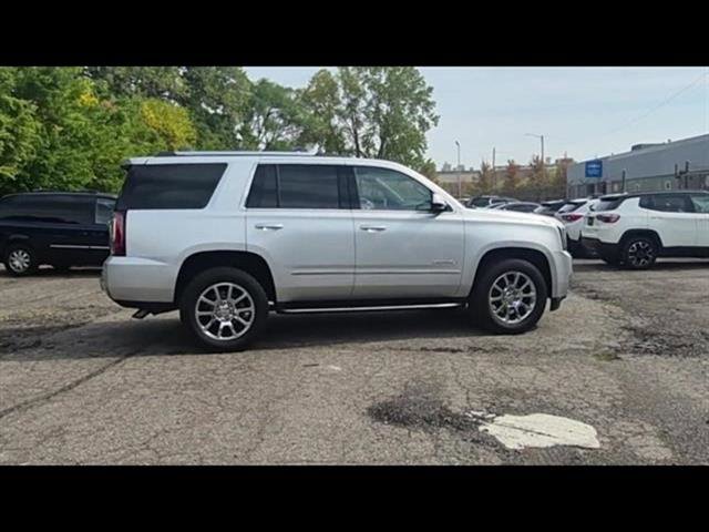 Certified 2020 GMC Yukon Denali w/ Open Road Package image 9