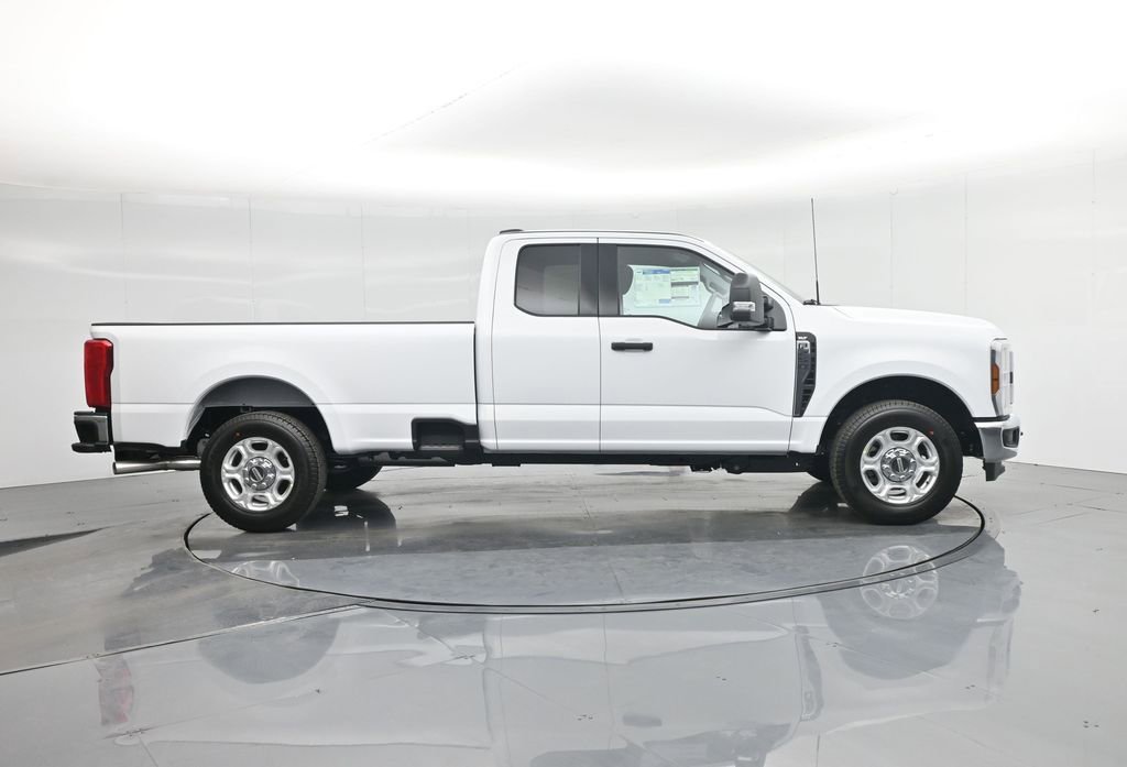 New 2026 Ford F250 XLT image 25