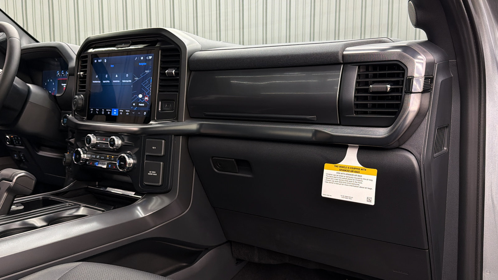 Used 2026 Ford F150 Lariat AWD/4WD image 38