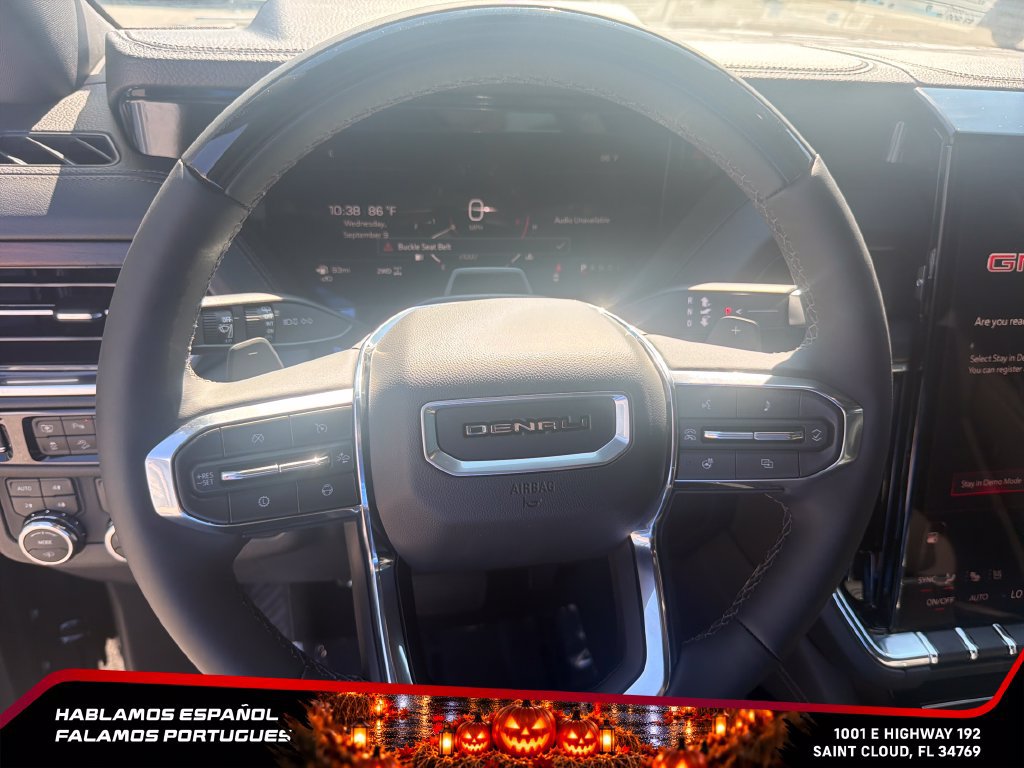 New 2026 GMC Yukon Denali w/ Denali Reserve Package AWD/4WD image 19