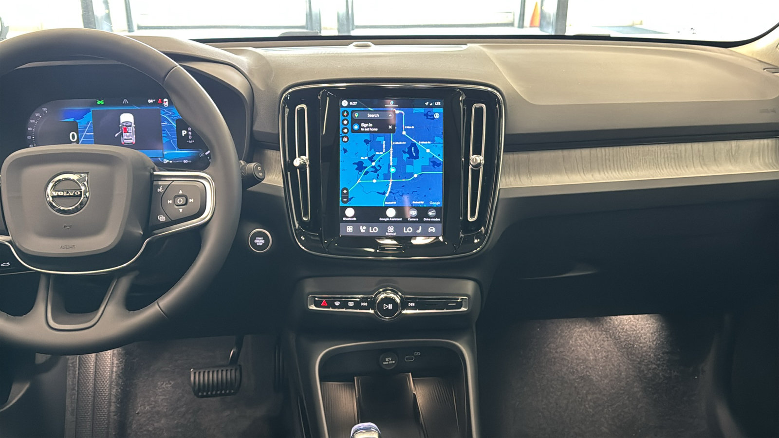 New 2026 Volvo XC40 B5 Plus w/ Protection Package Premier AWD/4WD image 11