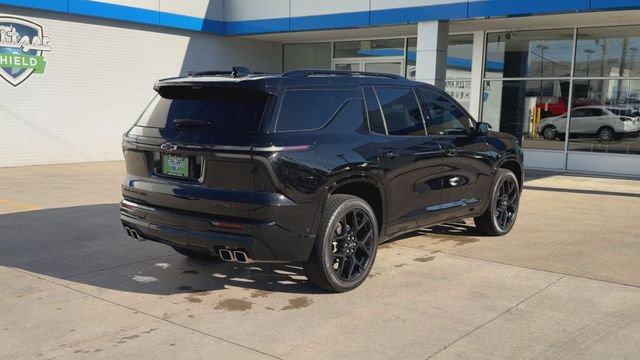 Used 2024 Chevrolet Traverse RS w/ LPO, Floor Liner Package AWD/4WD image 9