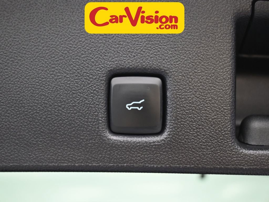 Used 2025 Ford Escape Platinum image 16