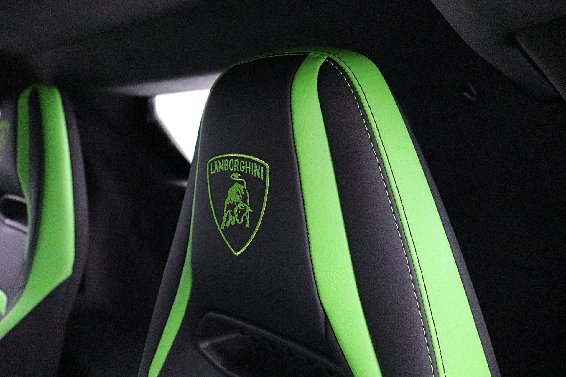 Used 2026 Lamborghini Temerario AWD/4WD image 28