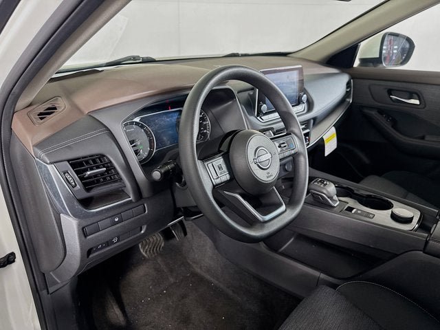 Certified 2023 Nissan Rogue SV AWD/4WD image 9