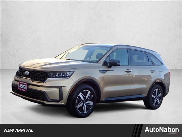 Used 2021 Kia Sorento S w/ Panoramic Sunroof Package