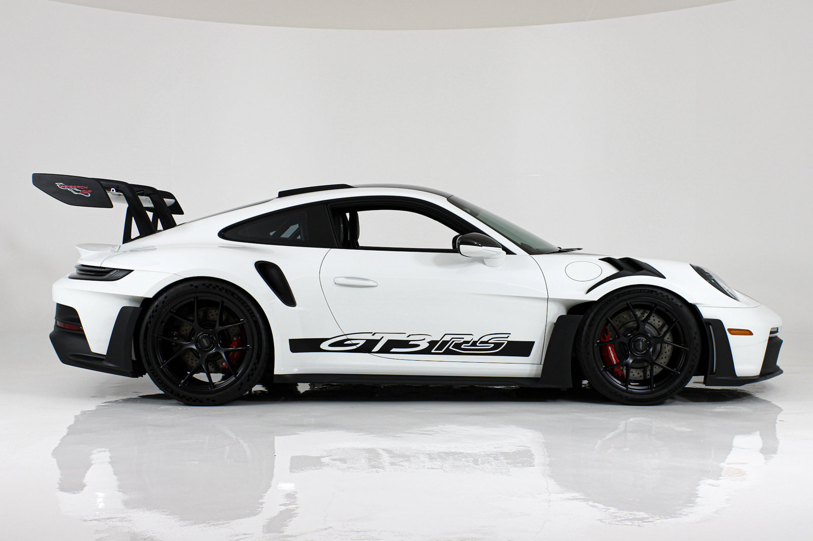Used 2024 Porsche 911 GT3 RS RWD image 7
