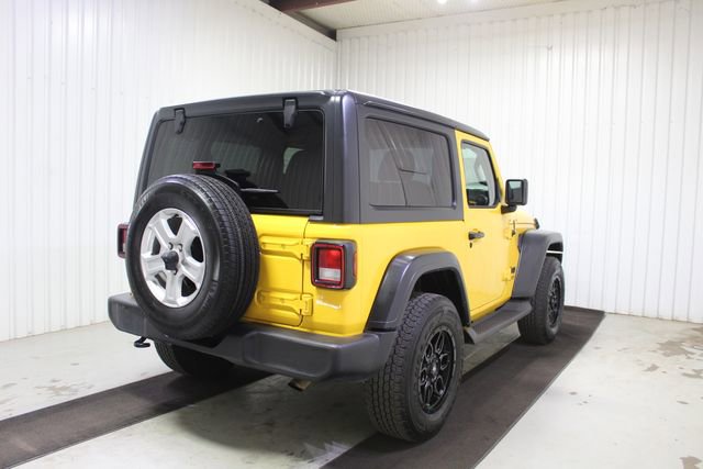Used 2019 Jeep Wrangler Sport AWD/4WD image 4