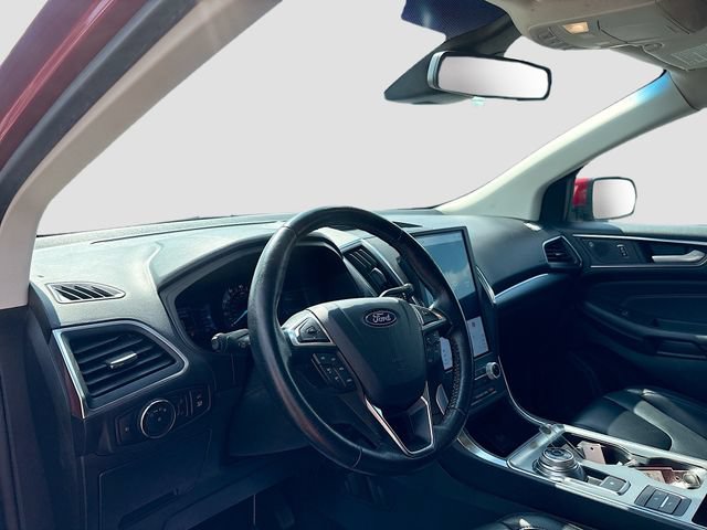 Used 2022 Ford Edge Titanium AWD/4WD image 10