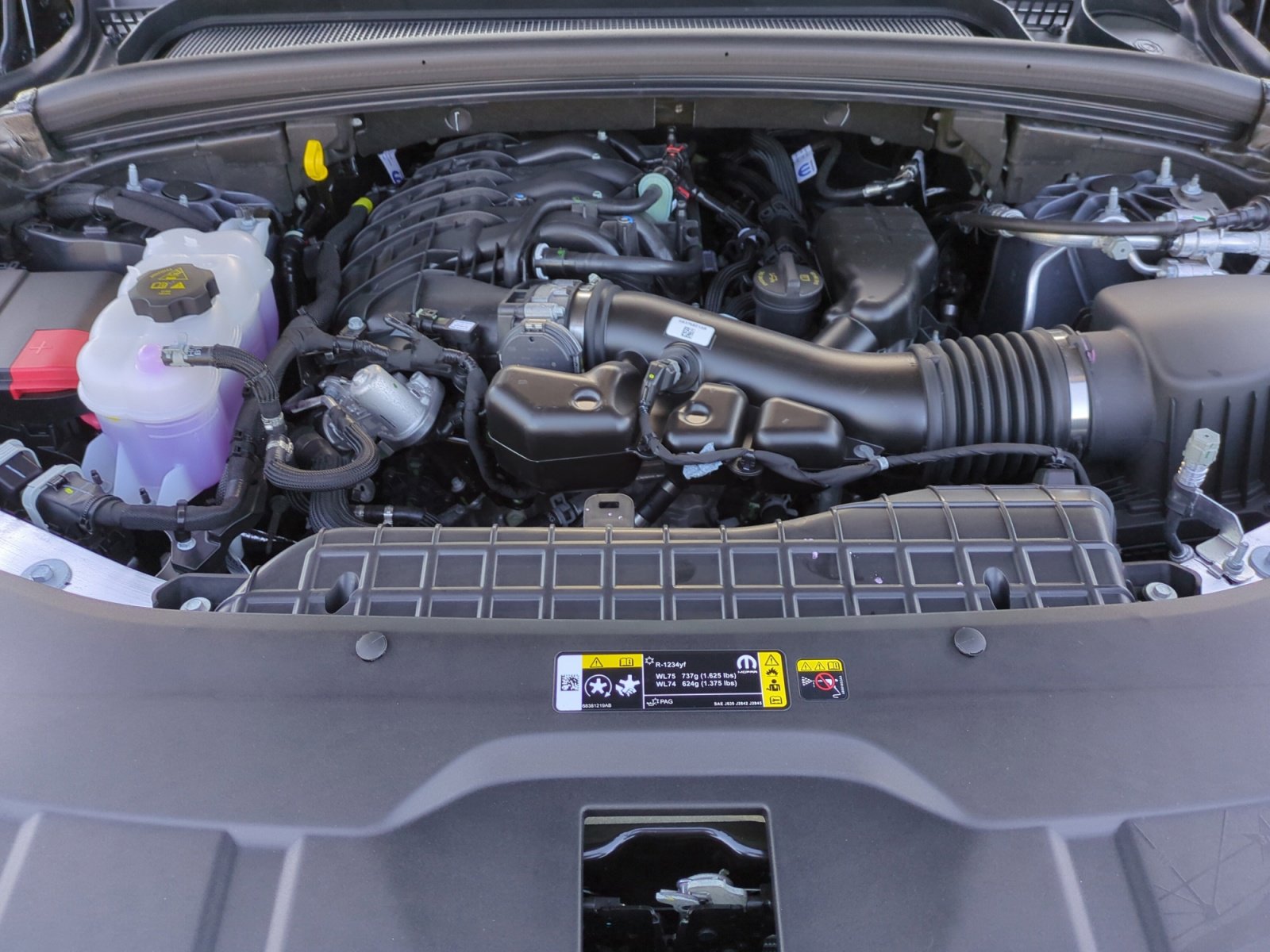 New 2025 Jeep Grand Cherokee Laredo image 21