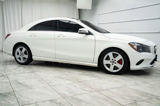 Used 2018 Mercedes-Benz CLA 250 4MATIC image 2