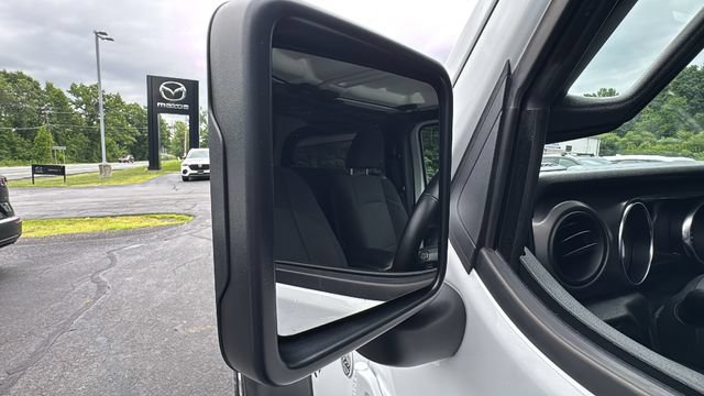 Used 2021 Jeep Wrangler Sport AWD/4WD image 15