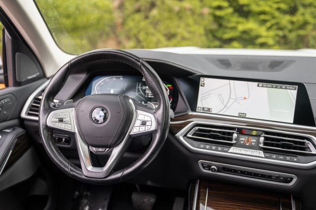 Used 2021 BMW X7 xDrive40i w/ Premium Package AWD/4WD image 27