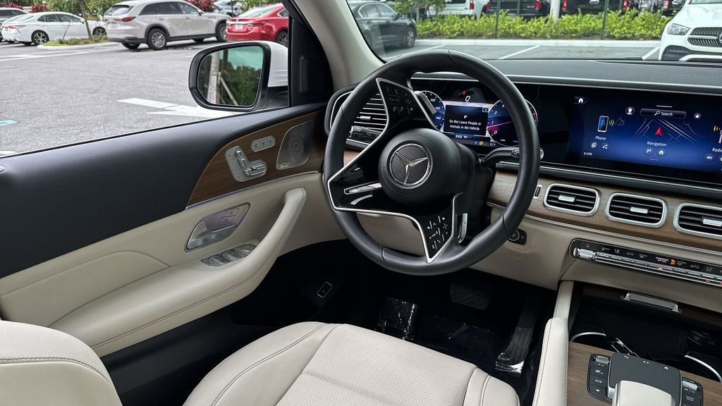 Used 2024 Mercedes-Benz GLE 450 4MATIC image 22