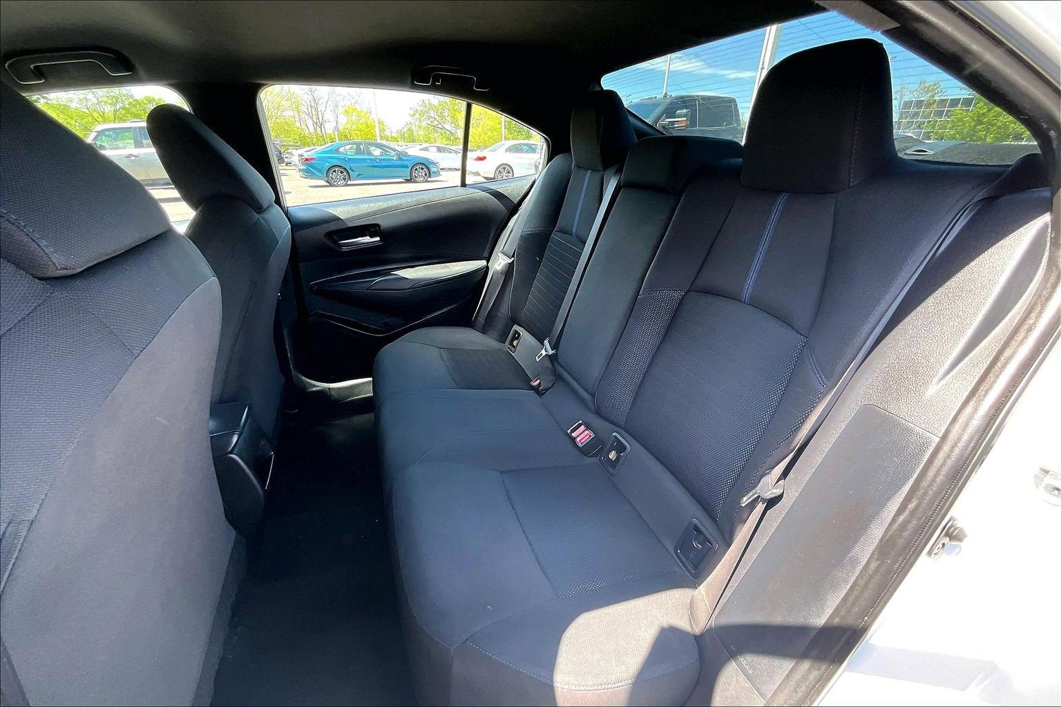 Used 2022 Toyota Corolla SE FWD image 24