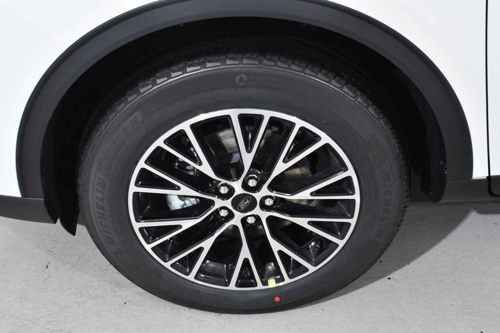 New 2026 Ford Escape SE w/ PHEV Premium Package image 24