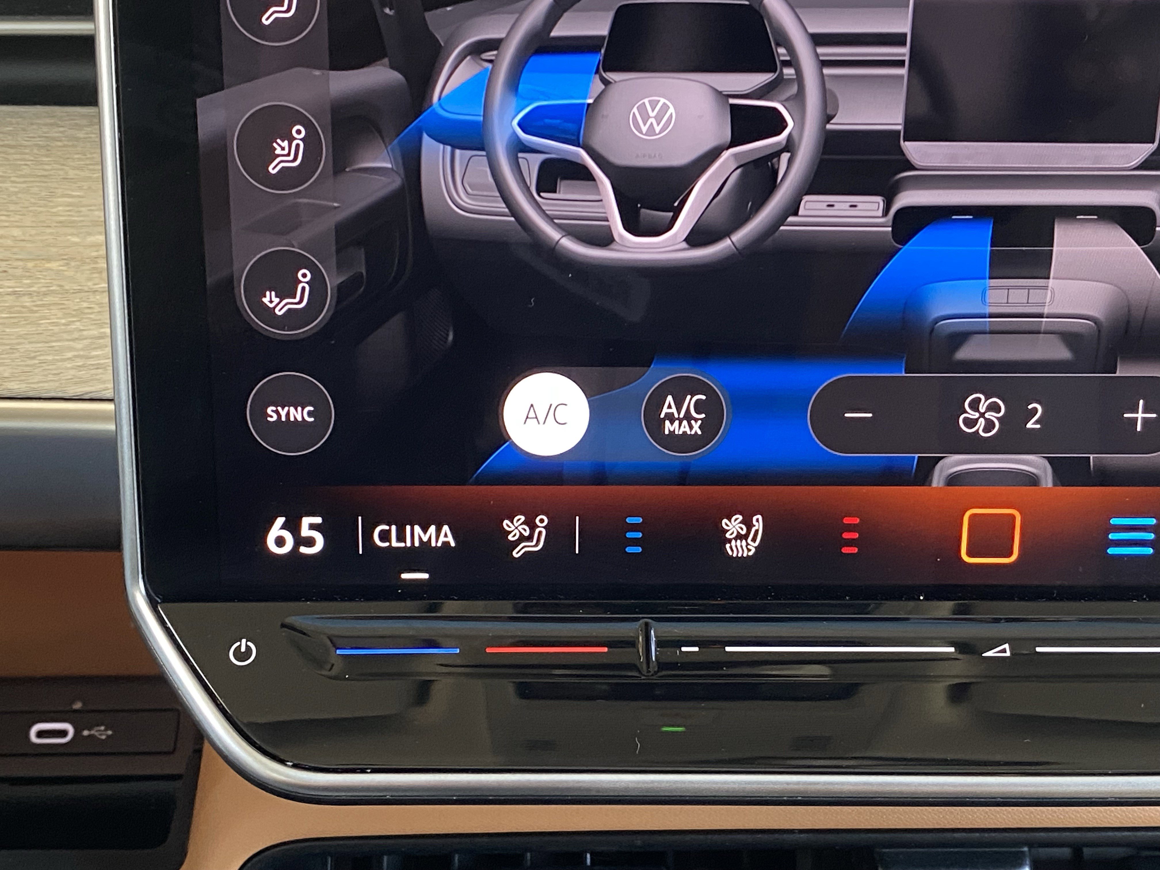 Used 2025 Volkswagen ID. Buzz 1st Edition image 14