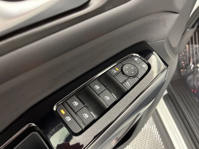 Used 2024 Nissan Pathfinder SL image 34