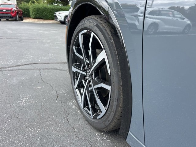 New 2026 Toyota Prius Plug-In Hybrid image 9