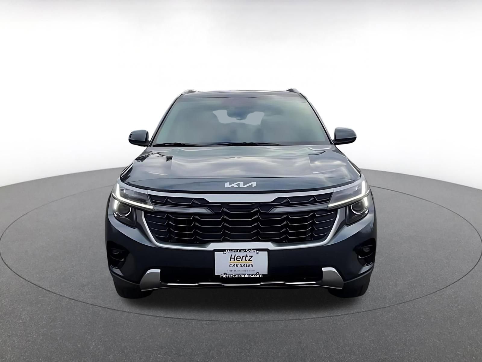 Used 2025 Kia Seltos S image 4