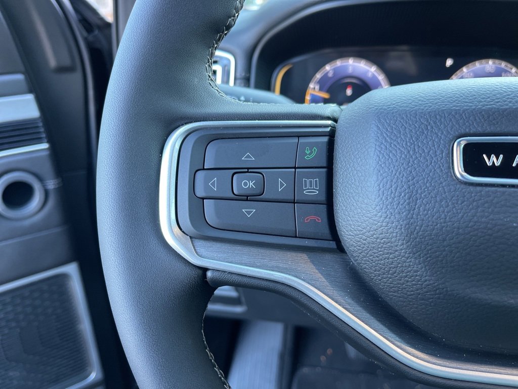 New 2025 Jeep Wagoneer L 4WD w/ Convenience Group I image 13