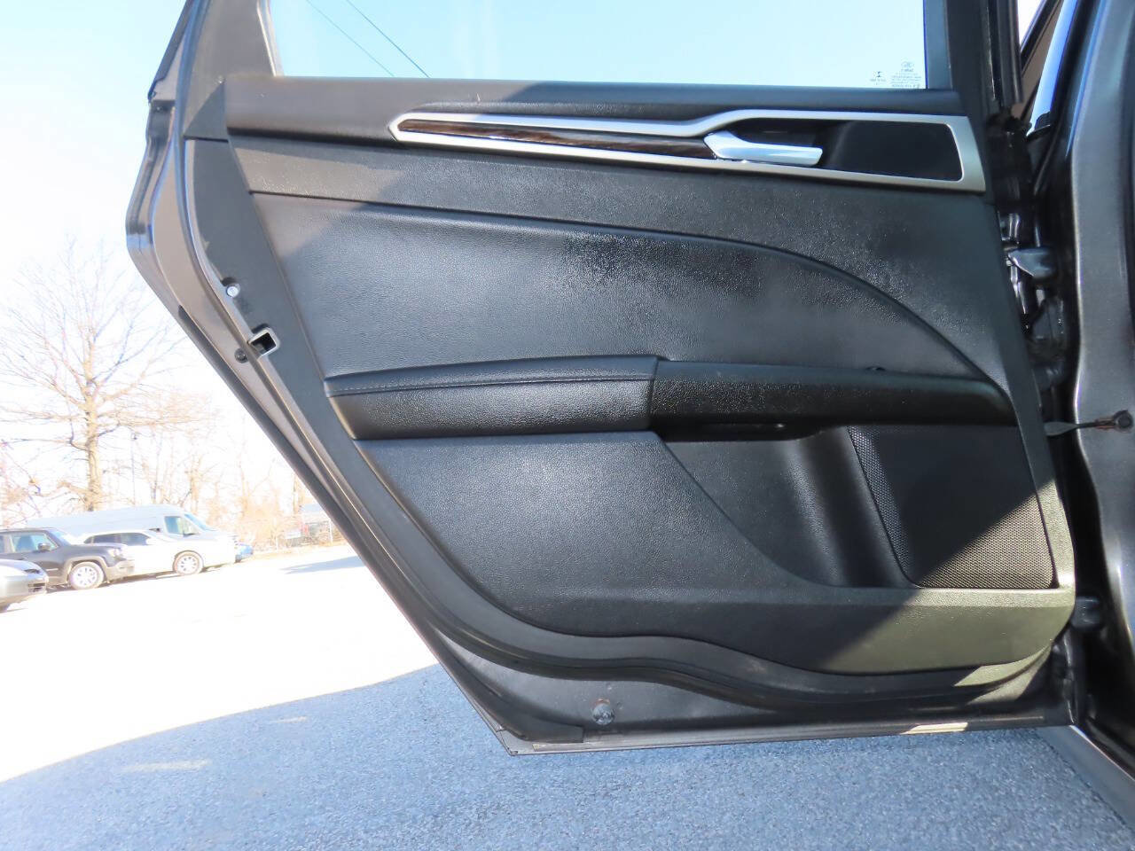 Used 2014 Ford Fusion SE w/ Equipment Group 202A image 35