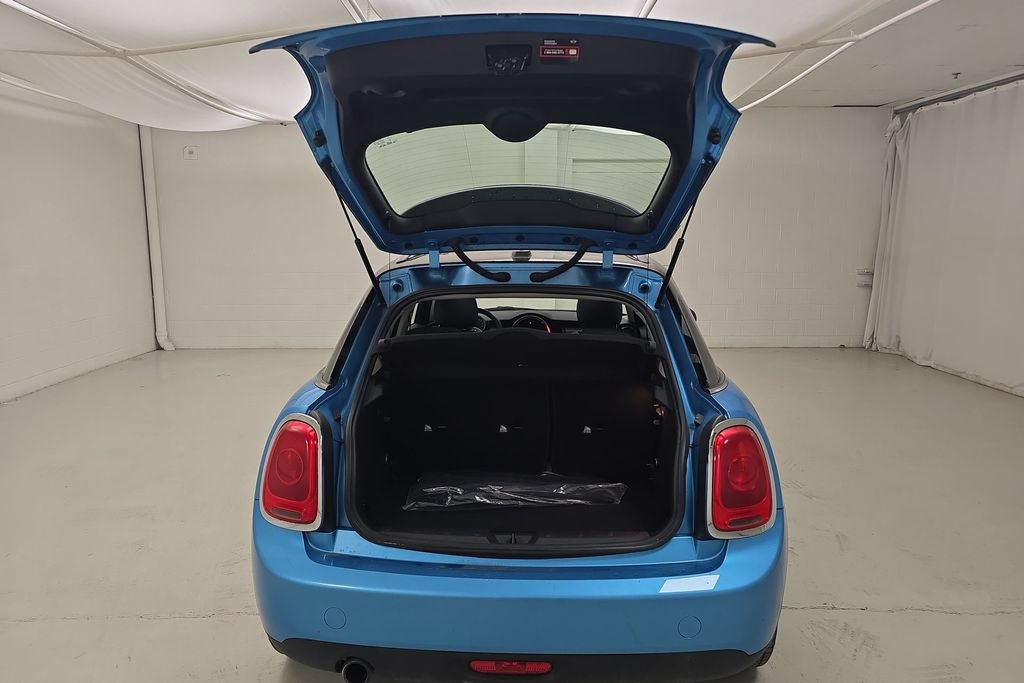 Used 2016 MINI Cooper 4-Door Hardtop FWD image 27