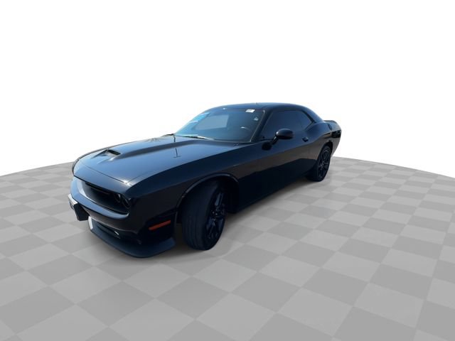 Used 2022 Dodge Challenger GT w/ Plus Package image 4