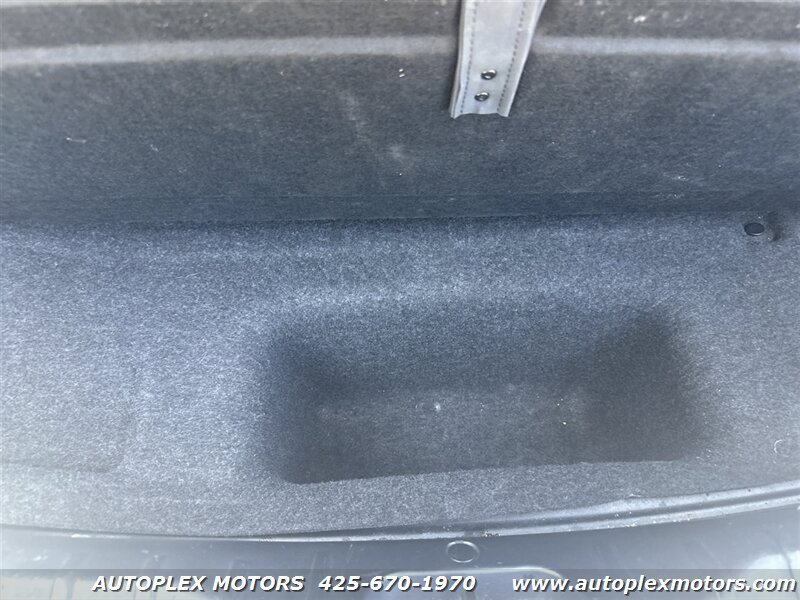 Used 2013 BMW 535i xDrive Sedan AWD/4WD image 11