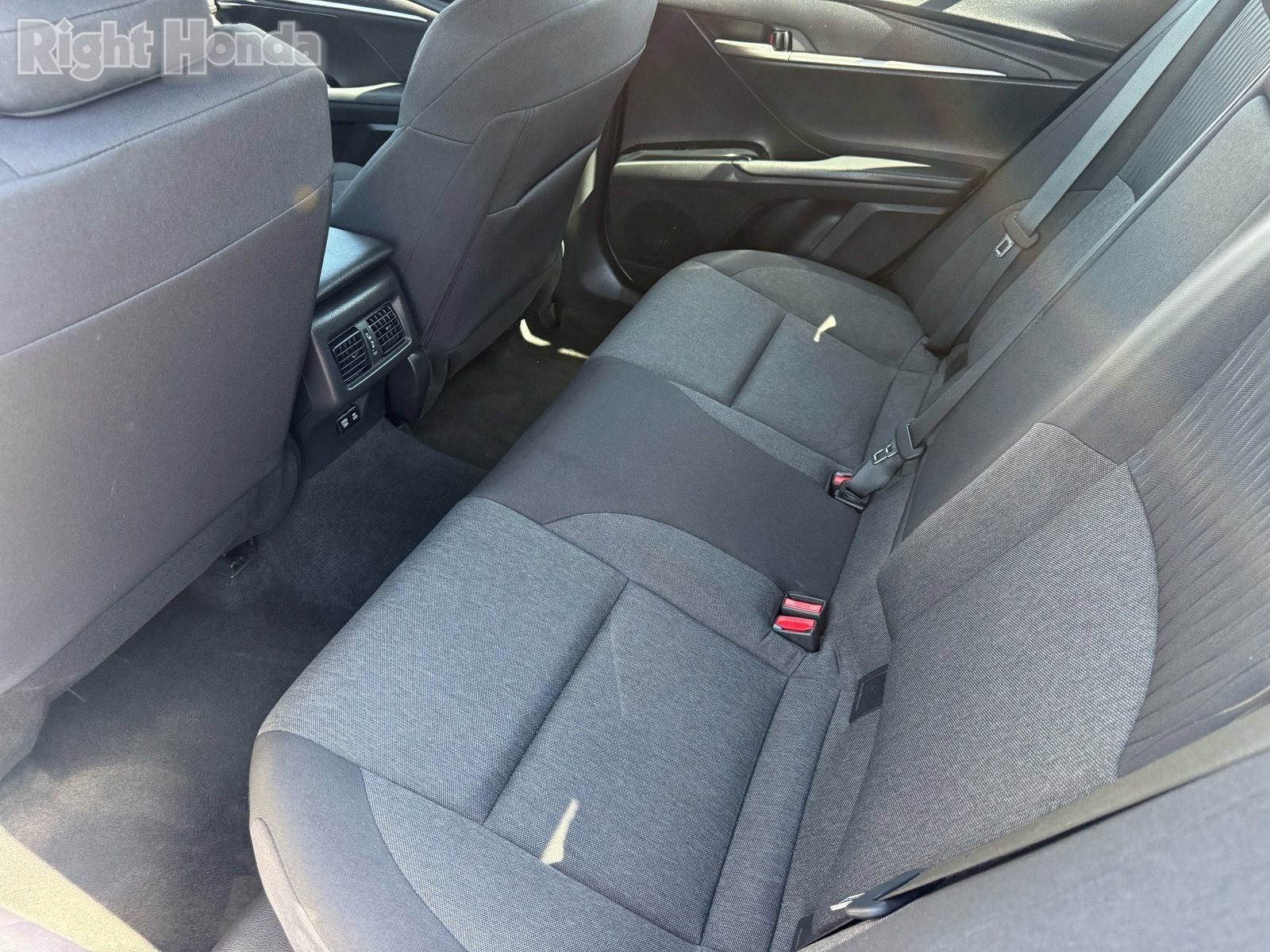 Used 2025 Toyota Camry LE image 26