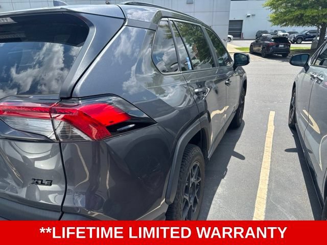 Used 2023 Toyota RAV4 XLE w/ Convenience Package FWD image 3