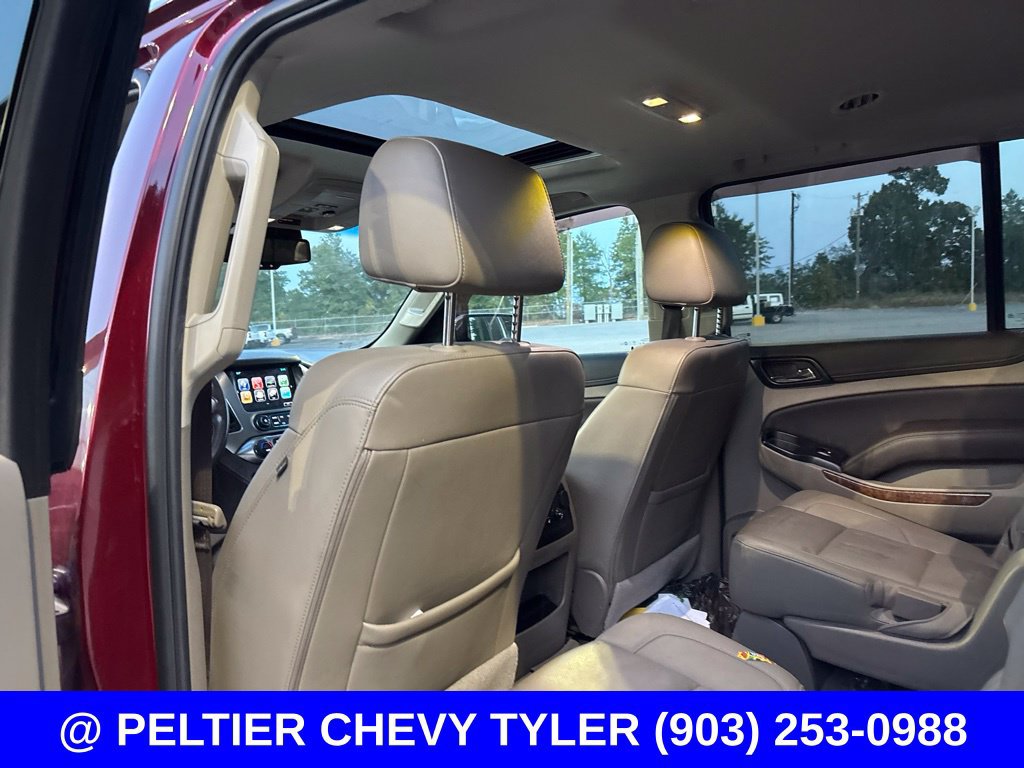 Used 2019 Chevrolet Suburban Premier AWD/4WD image 20