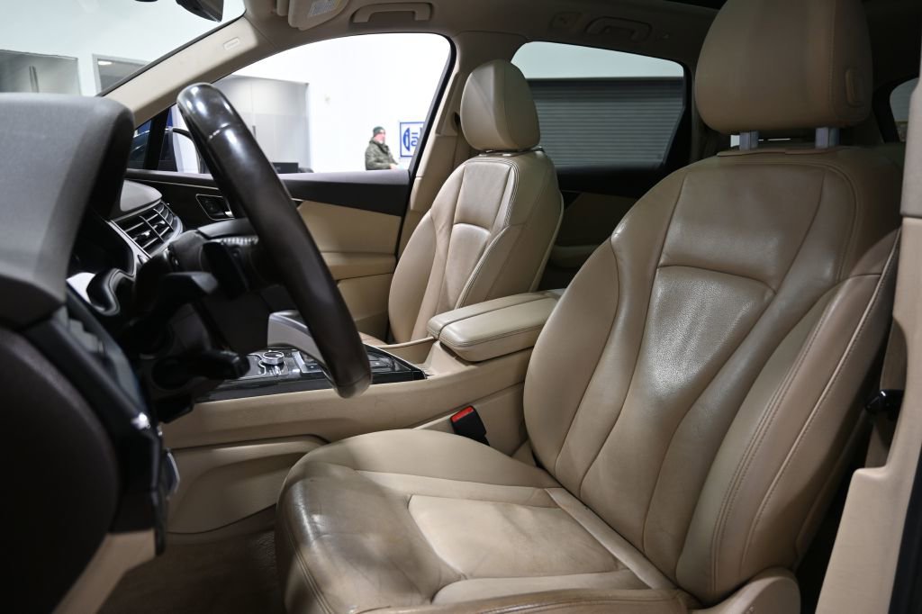 Used 2018 Audi Q7 3.0T Premium image 10