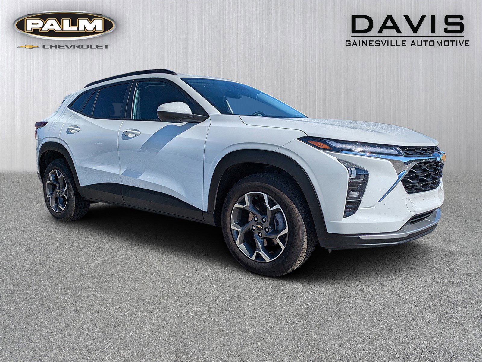 New 2025 Chevrolet Trax LT w/ Sunroof Package