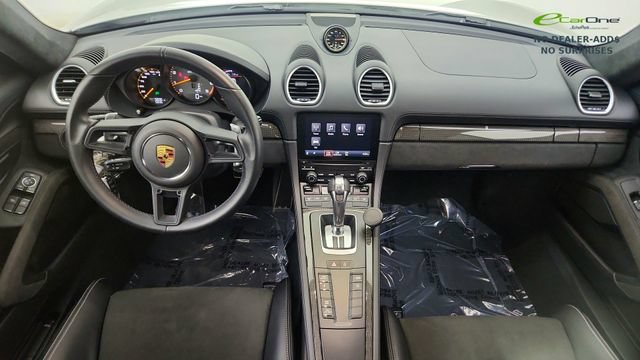 Used 2021 Porsche 718 Cayman GT4 RWD image 20