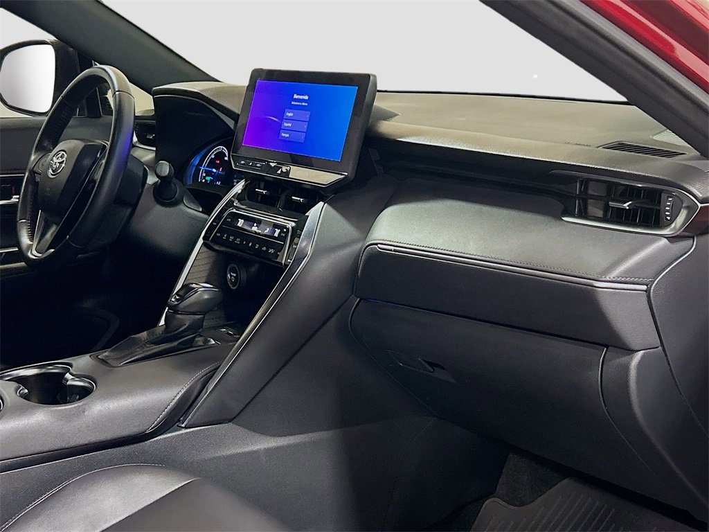 Used 2023 Toyota Venza Nightshade image 25