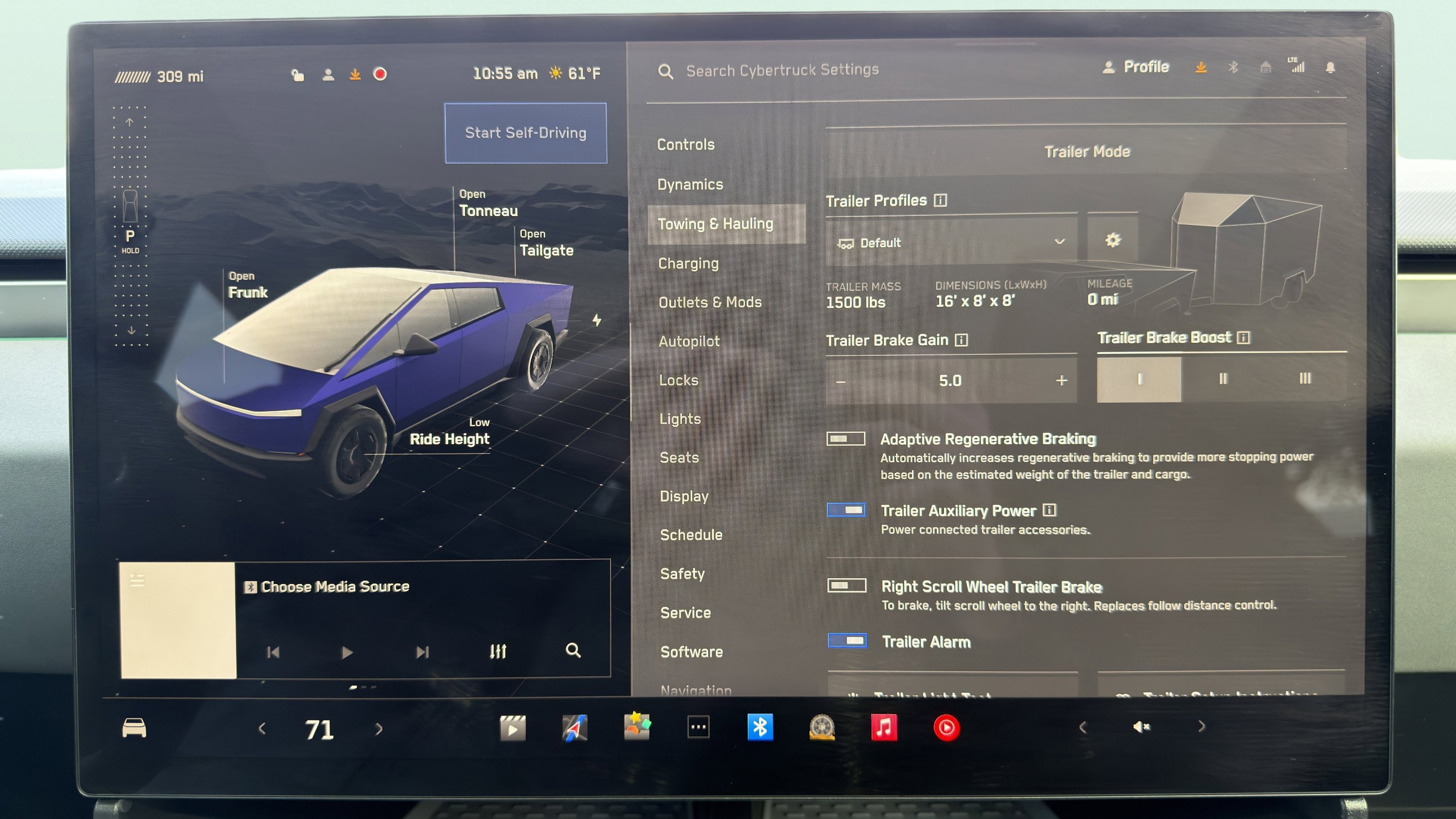 Used 2025 Tesla Cybertruck AWD Crew Cab image 77