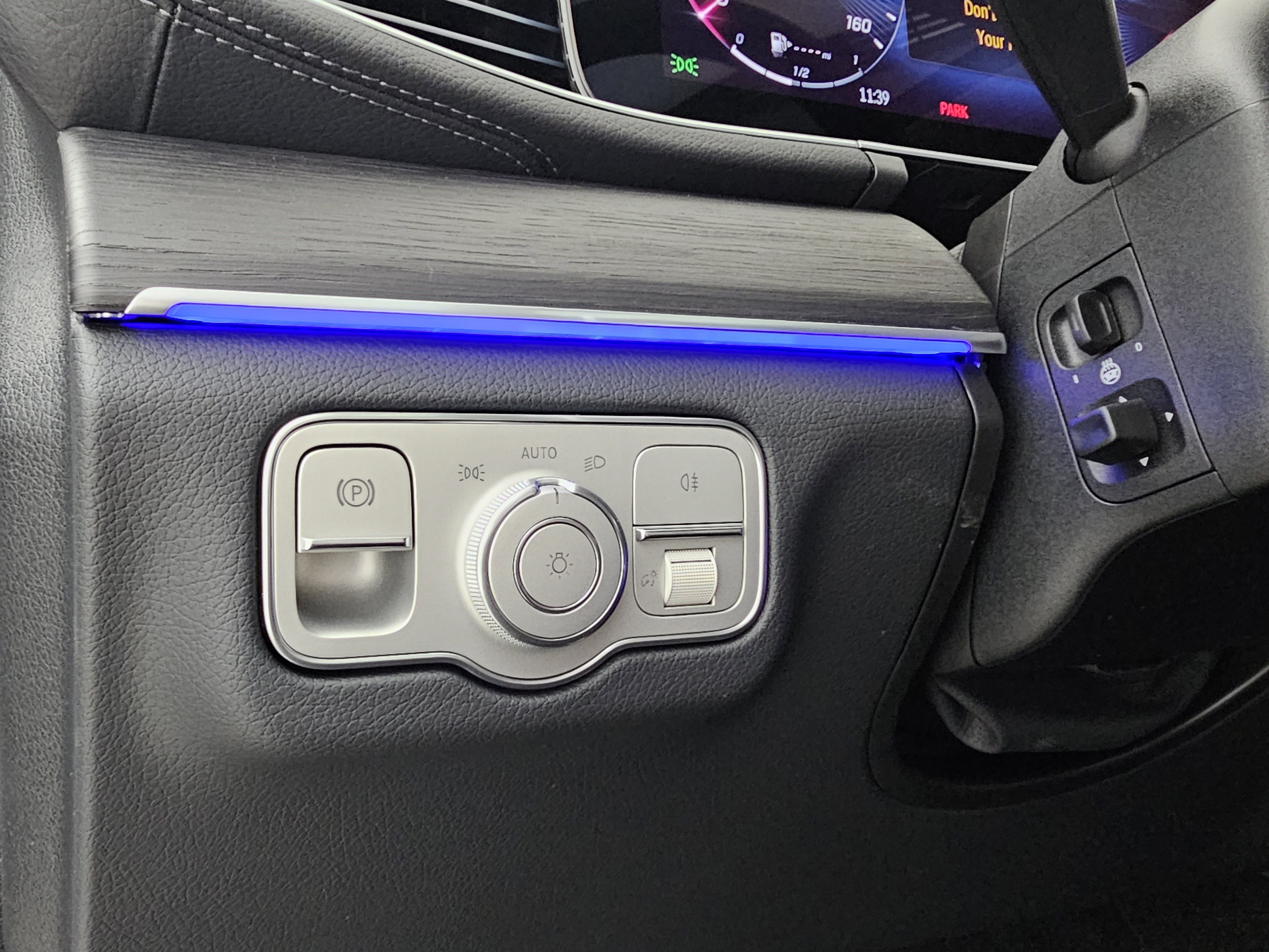 New 2026 Mercedes-Benz GLS 450 4MATIC image 8