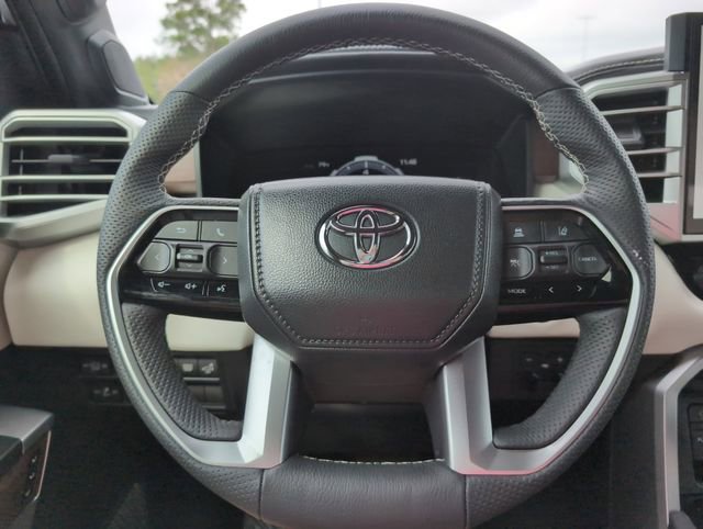 Used 2025 Toyota Sequoia Capstone image 22