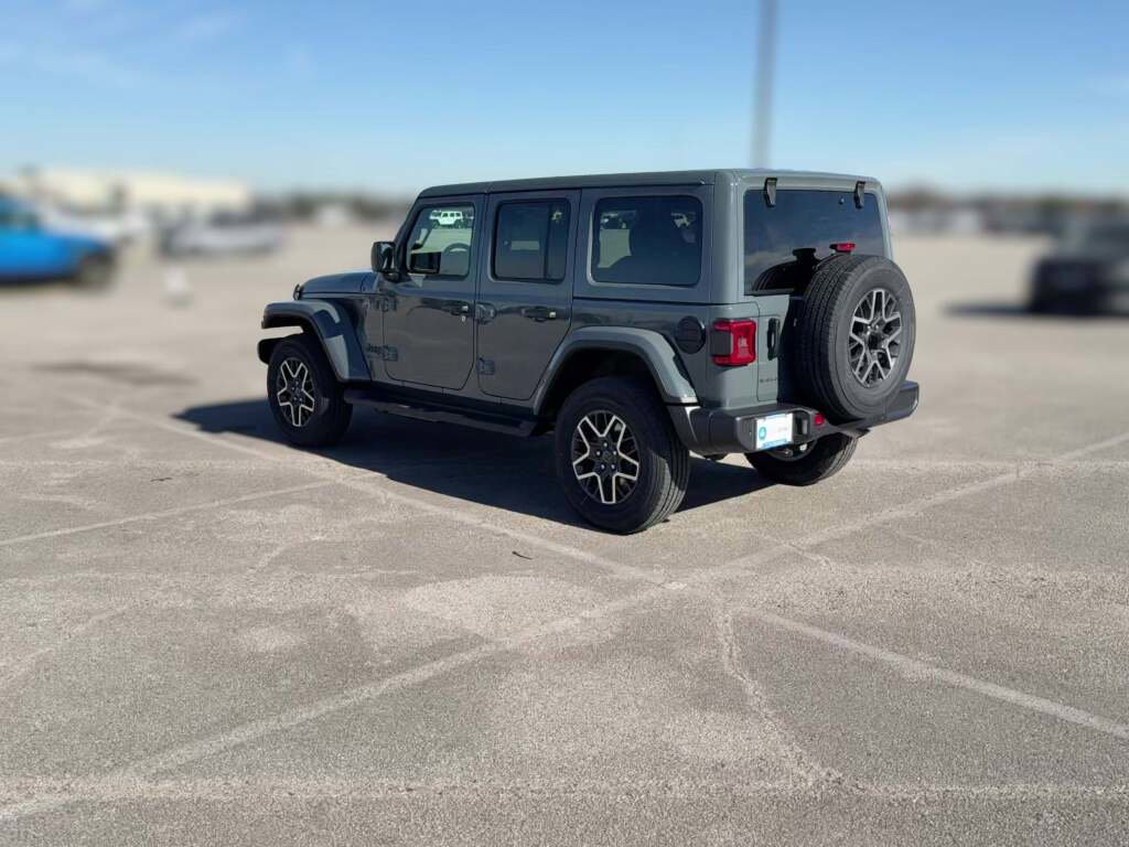 New 2026 Jeep Wrangler Sahara image 8