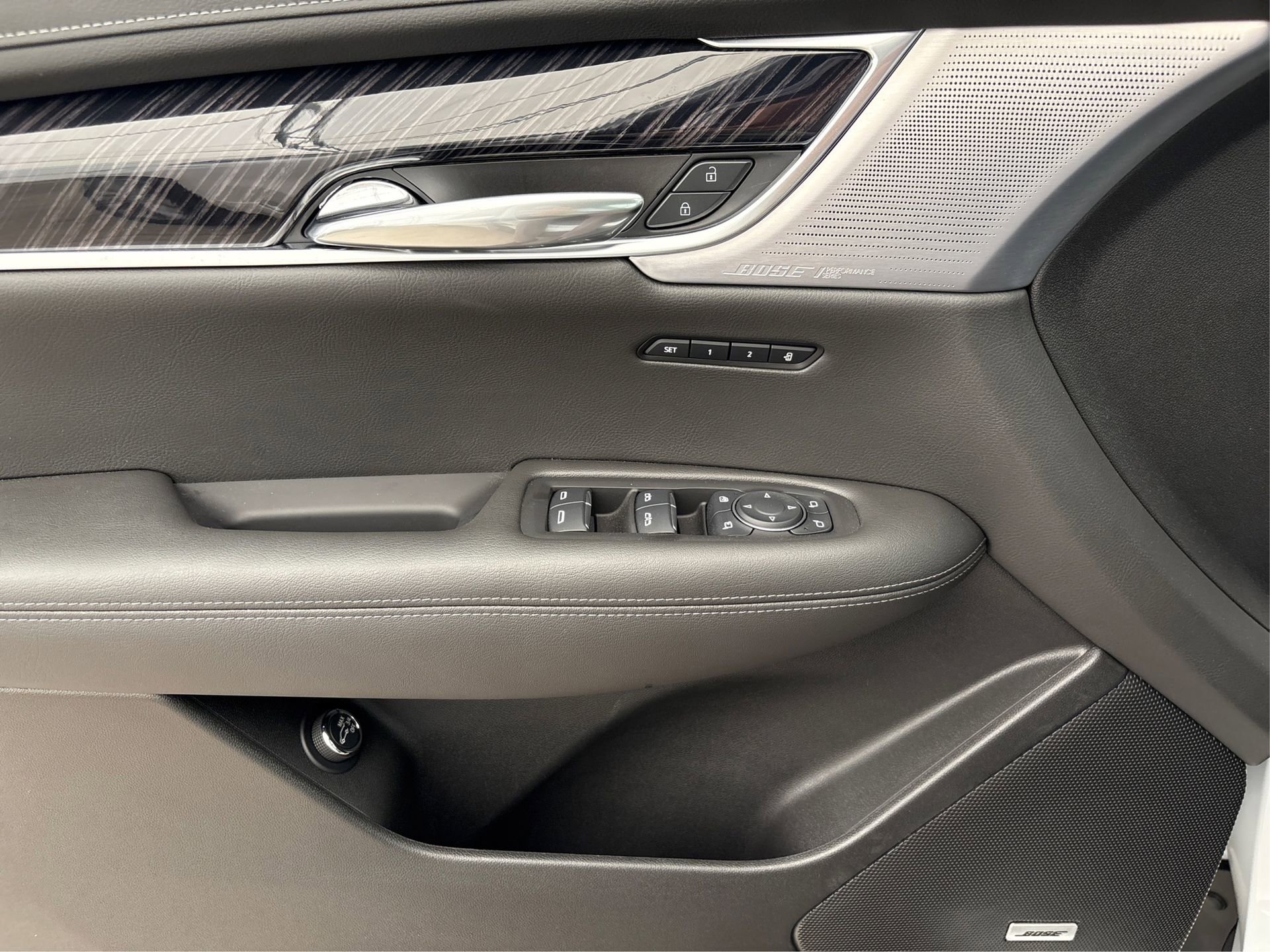 New 2025 Cadillac XT6 Premium Luxury w/ Technology Package image 21